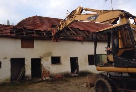 BV Abbruch Altes Wohnhaus in Pöbenhausen  - Beginn der Arbeit